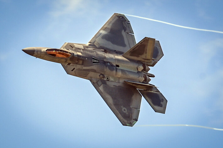 F-22 demo.jpg